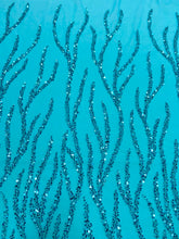 Dantela Couture türkiz gyöngyökkel és flitterekkel