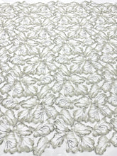 Dantela Couture Argintie pe Tulle Ivory cu Model Floral, cu Margele si Paiete