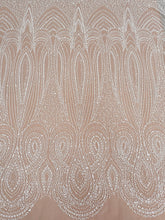 Dantela Ivory cu Model Geometric, cu Perle, Margele si Paiete