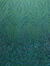 Dantela Couture Smaragdzöld Panellel, Gyöngyökkel, Gyöngyöcskékkel és Flitterekkel