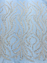 Dantela Couture Argintie pe Tulle Bleu cu Perle, Margele si Paiete