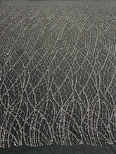 Csipke Couture Antracit Szürke Lineáris Mintával, Gyöngyökkel és Flitterekkel