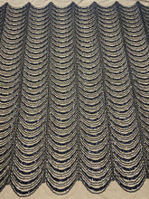 Csipke Couture Fekete geometriai mintával, gyöngyökkel, gyöngyökkel és flitterekkel