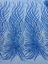 Dantela Couture Égkék Geometriai Mintával, Gyöngyökkel és Flitterekkel