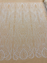 Dantela Couture Ivory cu Tulle Nude cu Perle, Margele si Paiete