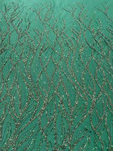 Dantela Couture Smaragdzöld gyöngyökkel és flitterekkel