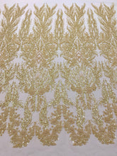 Dantela Couture Aurie cu Model Simetric, cu Perle, Margele si Paiete