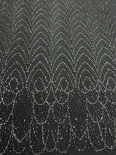 Csipke Couture Antracitszürke Geometrikus Mintával, Gyöngyökkel és Flitterekkel