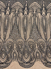 Dantela Couture Neagra cu Model Geometric, cu Perle, Margele si Paiete