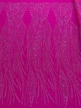 Dantela Couture Fucsia gyöngyökkel, gyöngyökkel és flitterekkel díszített panellel