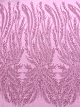 Dantela Couture Roz cu Panou, cu Perle, Margele si Paiete