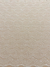 Dantela Ivory cu Model Geometric, cu Margele si Paiete