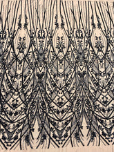 Dantela Couture Neagra cu Model Geometric, cu Perle, Margele si Paiete