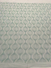 Dantela Couture Zöld Kacsa Tojás Geometriai Mintával, Gyöngyökkel