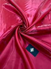 Satin Lichid Fix Rosu Inchis