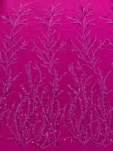 Dantela Couture fukszia ágacskákkal, gyöngyökkel és flitterekkel