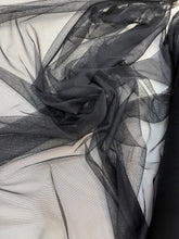 Fekete elasztikus tüll - 1,5 m szélesség