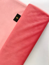 Tüll Klasszikus Sötét Lazac - 3 m Szélesség