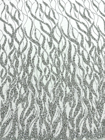 Dantela Couture Argintie pe Tulle Ivory cu Siraguri, cu Margele si Paiete