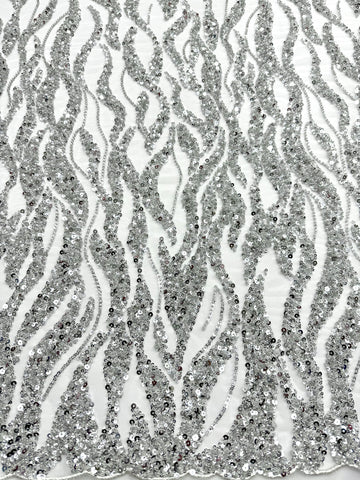 Dantela Couture Argintie pe Tulle Ivory cu Siraguri, cu Margele si Paiete