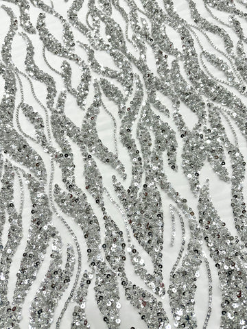 Dantela Couture Argintie pe Tulle Ivory cu Siraguri, cu Margele si Paiete