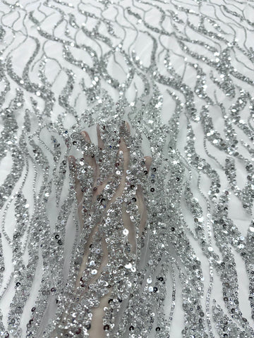 Dantela Couture Argintie pe Tulle Ivory cu Siraguri, cu Margele si Paiete