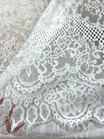 Dantela Chantilly Ivory - Cupon 3 m