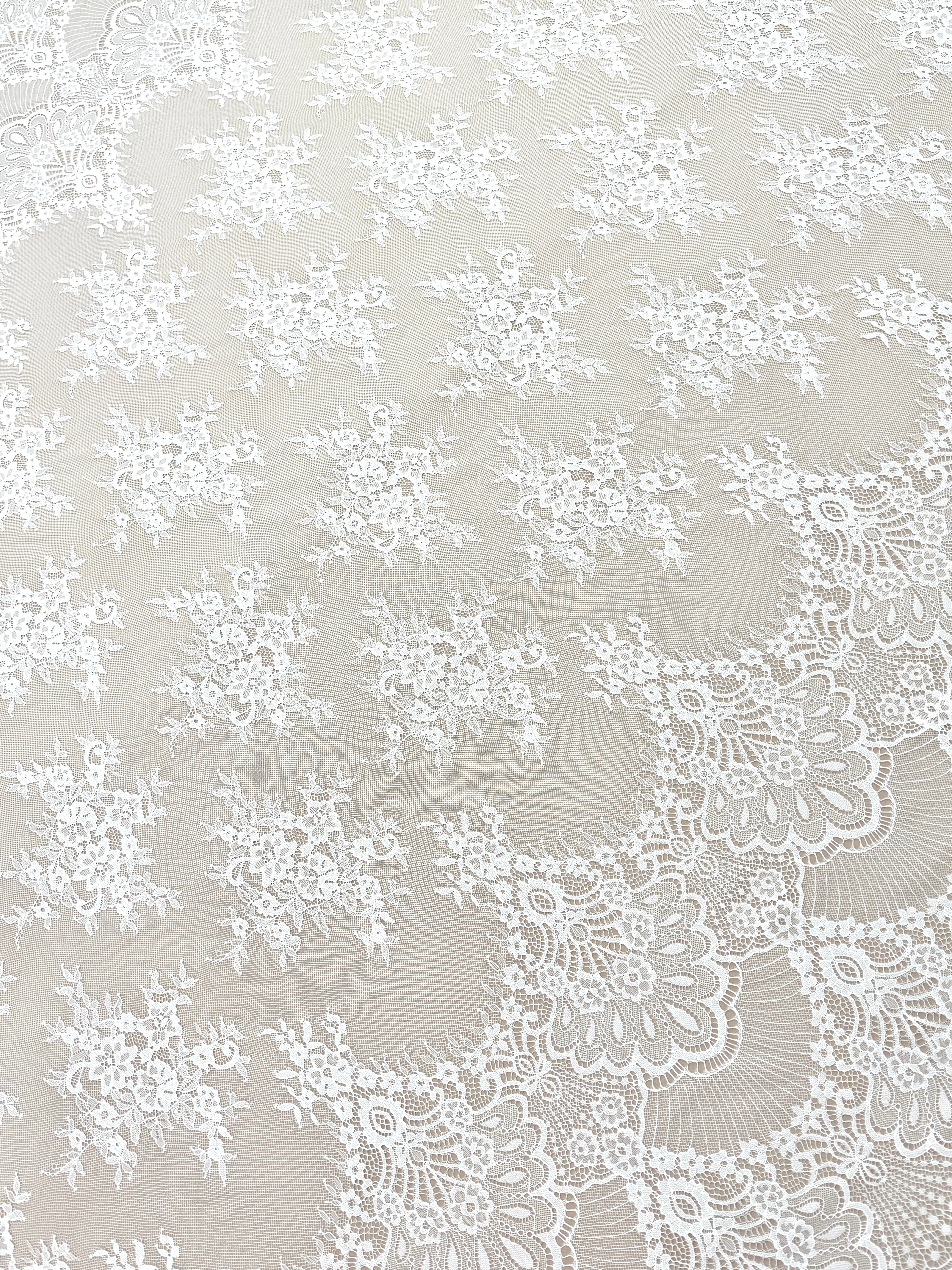 Dantela Chantilly Ivory - Cupon 3 m