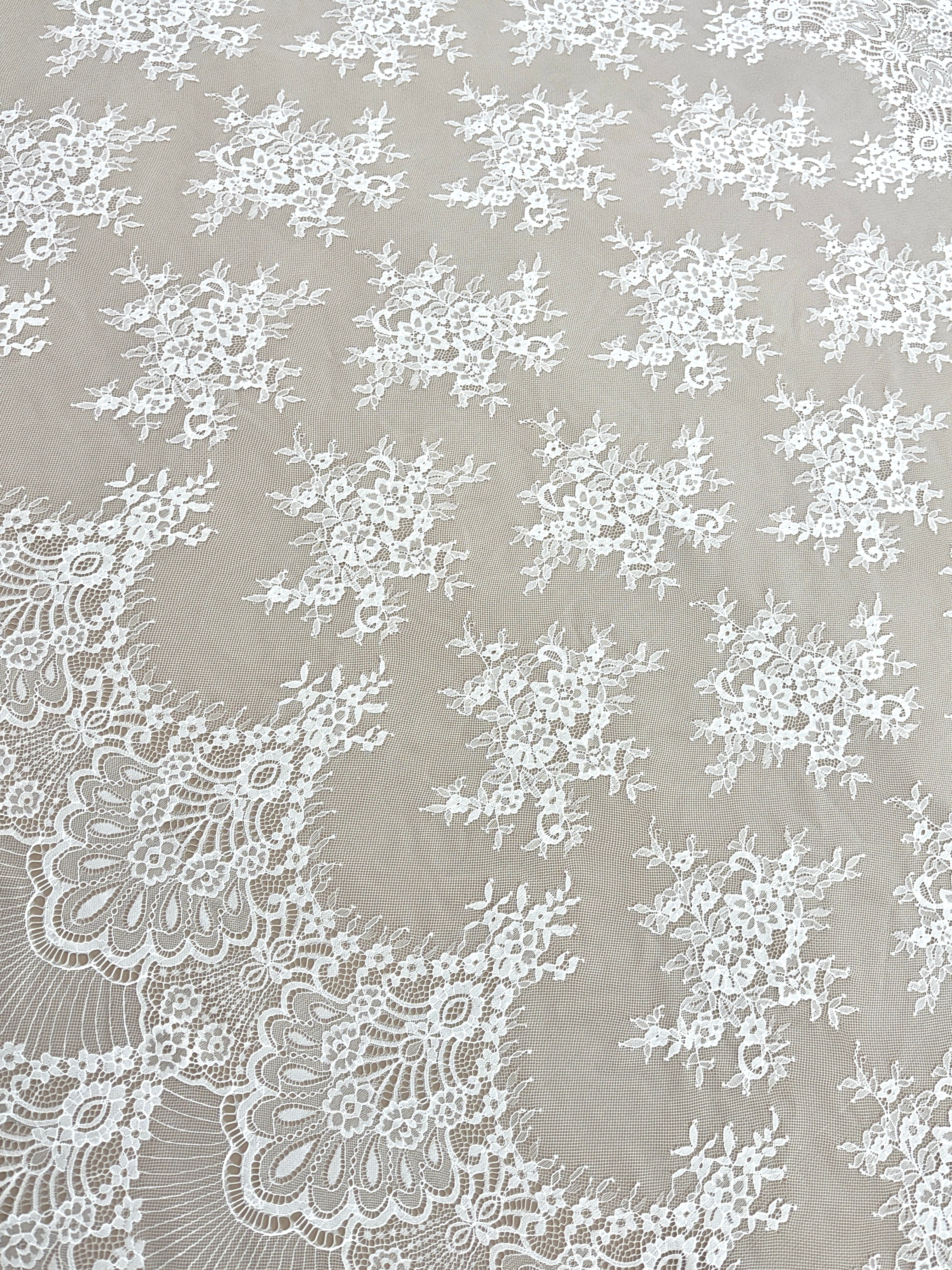 Dantela Chantilly Ivory - Cupon 3 m