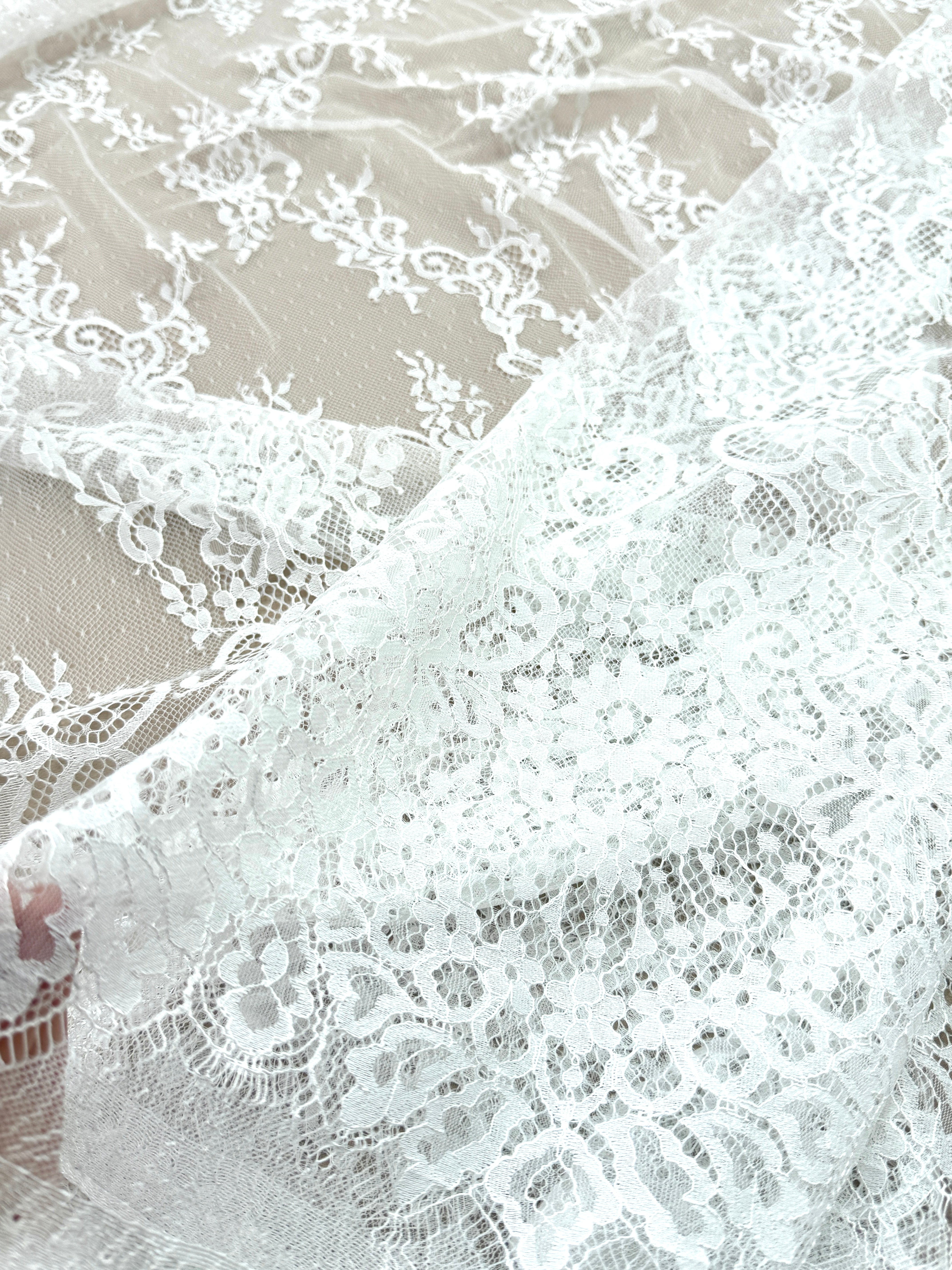 Dantela Chantilly Ivory - Cupon 3 m