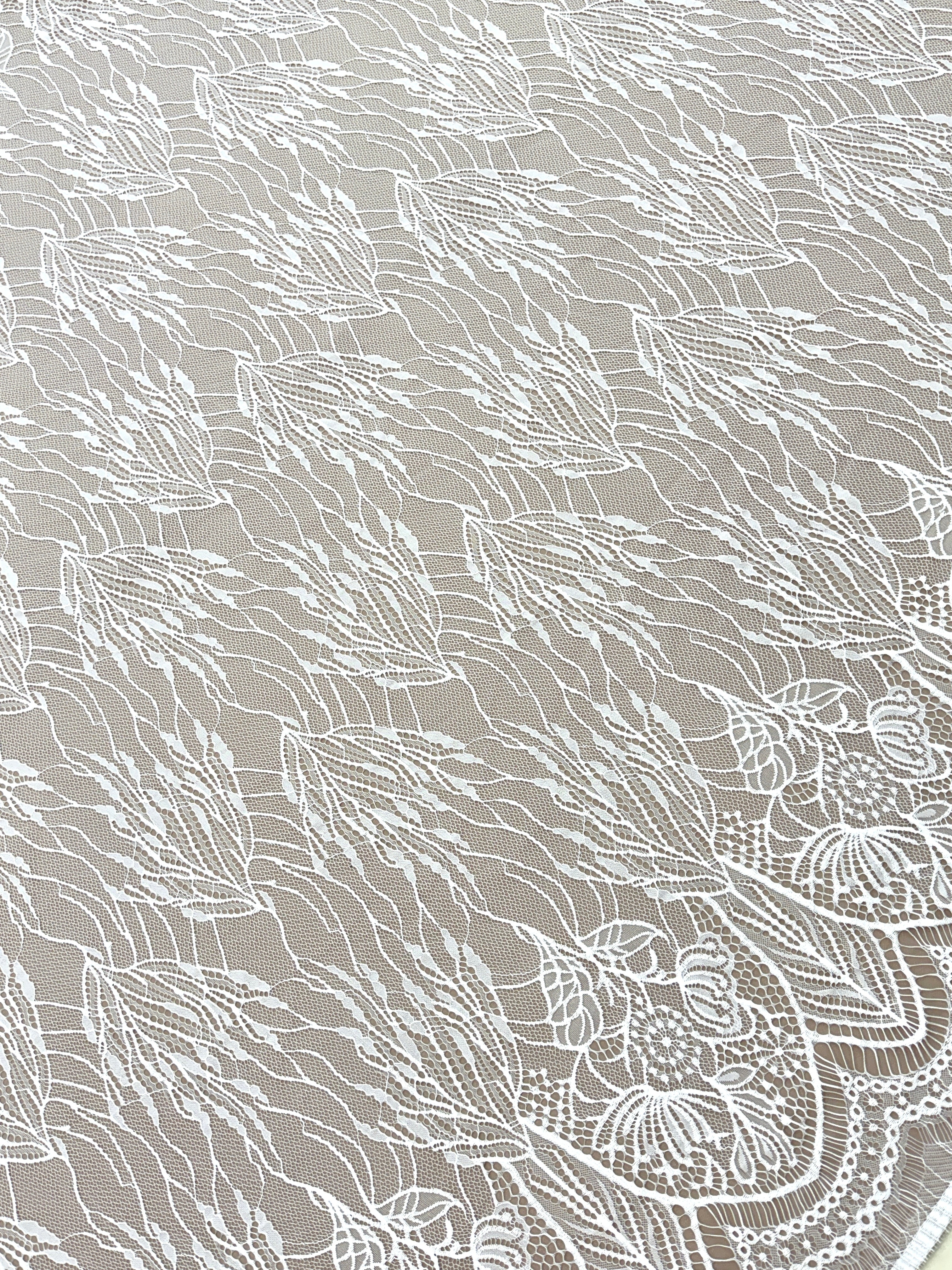 Dantelă Chantilly Ivory - Cupon 3 m