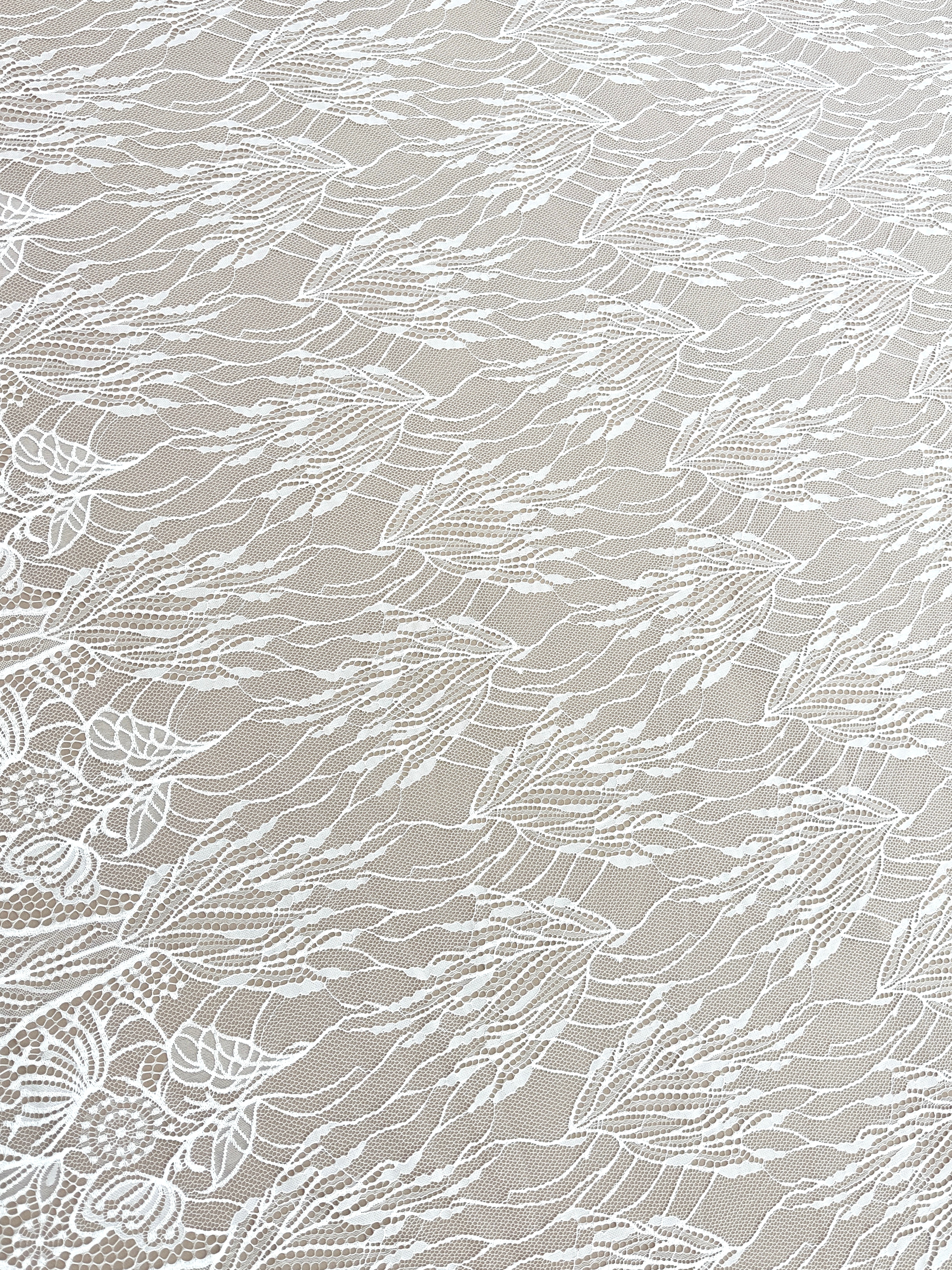 Dantelă Chantilly Ivory - Cupon 3 m