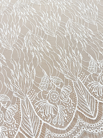 Chantilly csipke Ivory - 3 m kupon