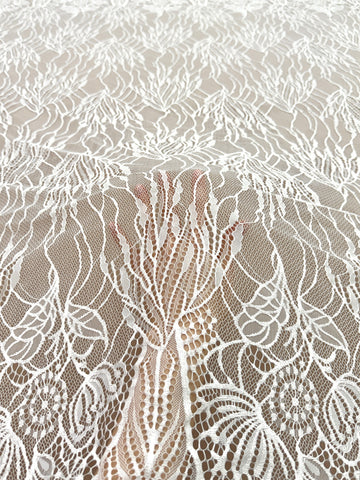 Chantilly csipke Ivory - 3 m kupon