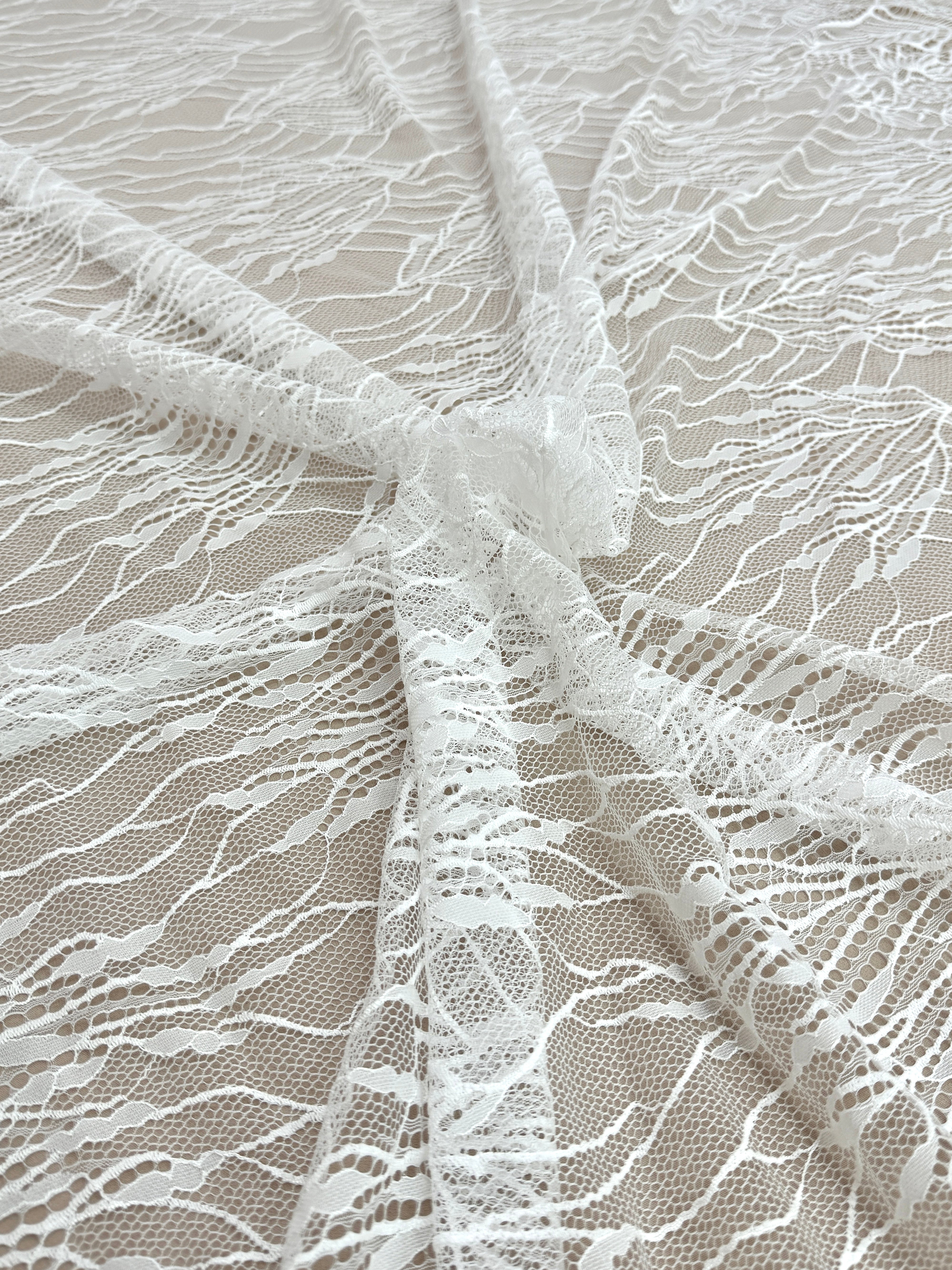 Dantelă Chantilly Ivory - Cupon 3 m