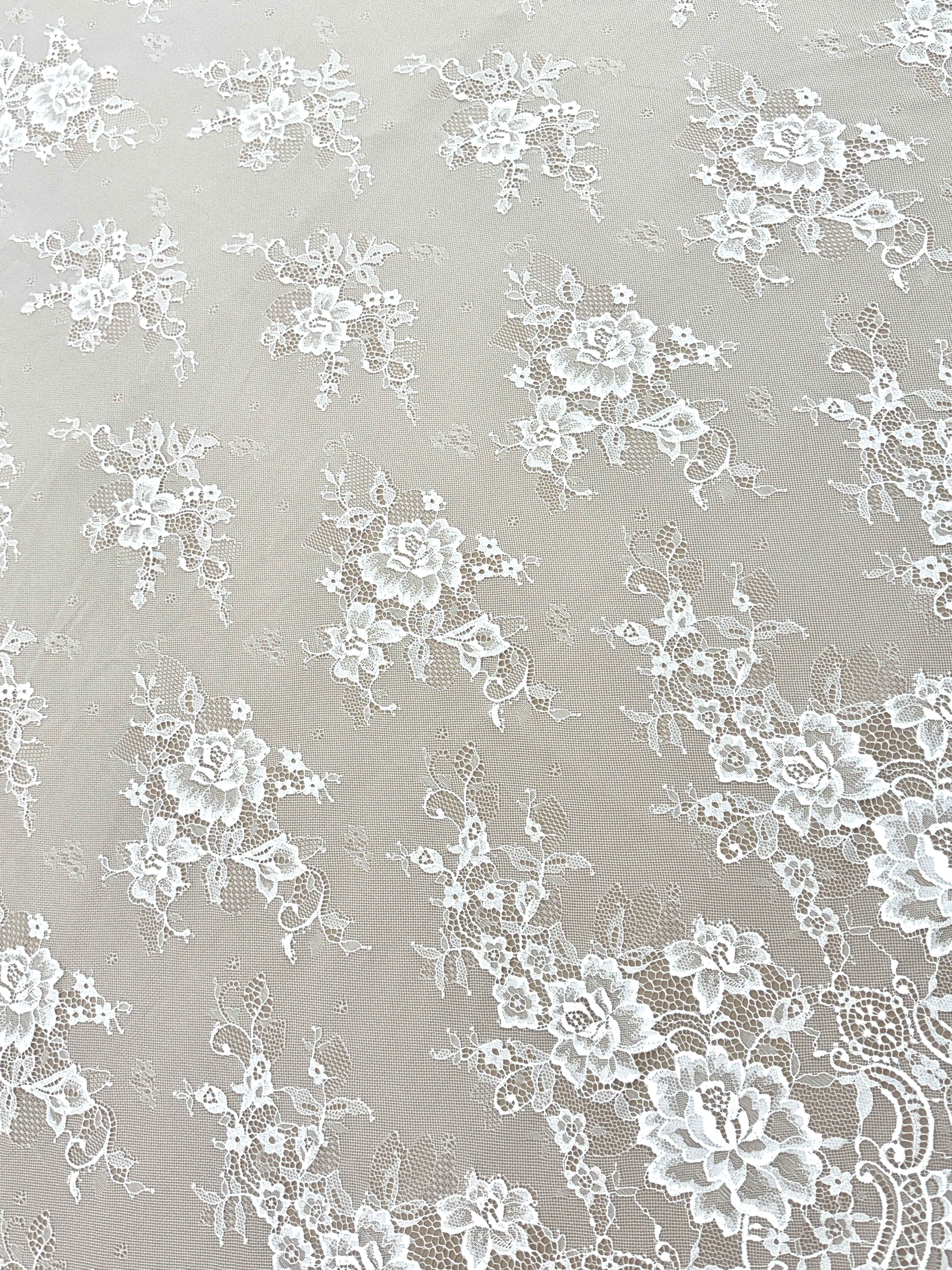 Dantela Chantilly Ivory - Cupon 3 m