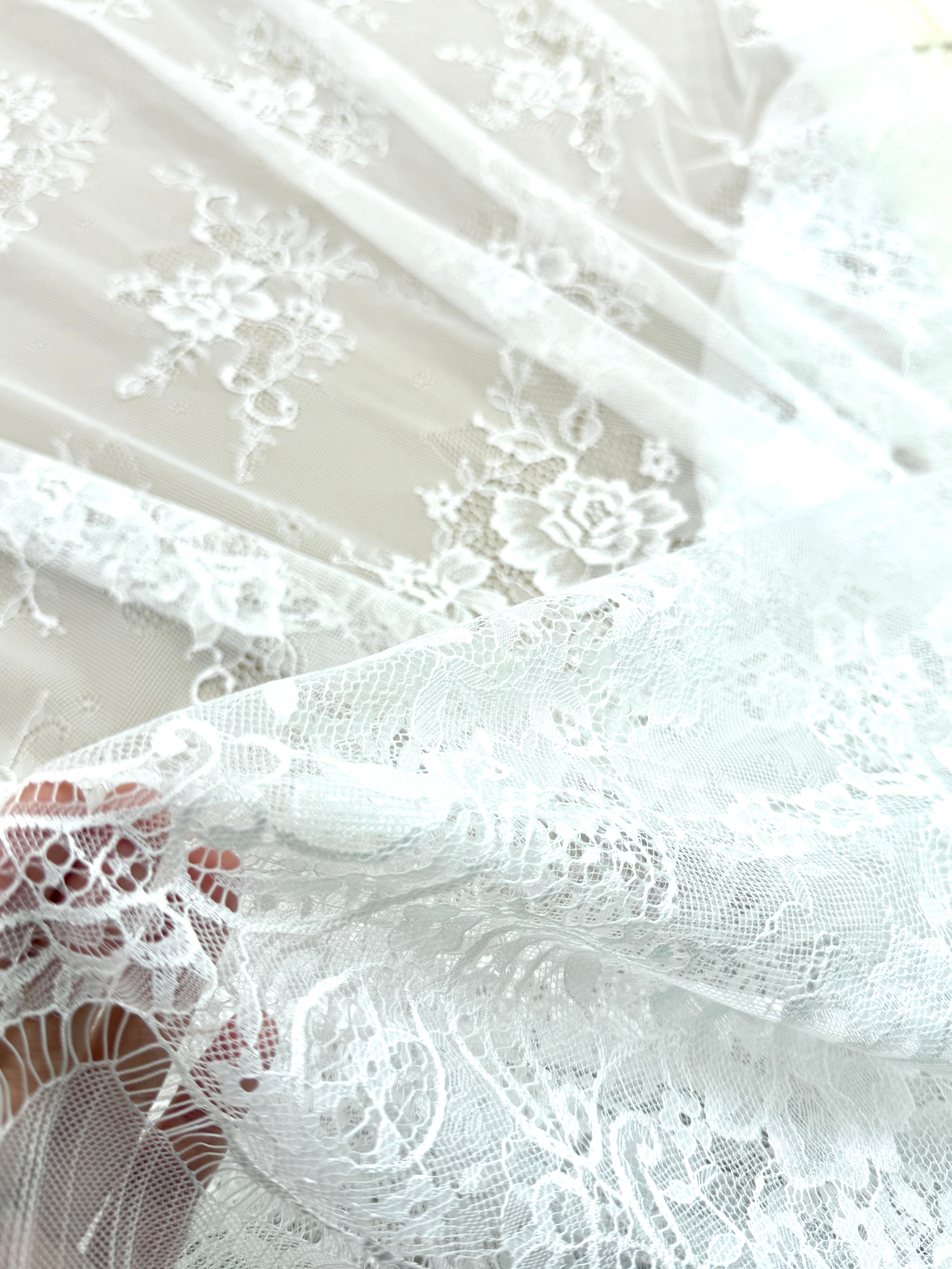 Dantela Chantilly Ivory - Cupon 3 m