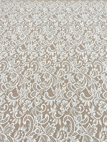 Csipke Chantilly Ivory - 3 m-es darab