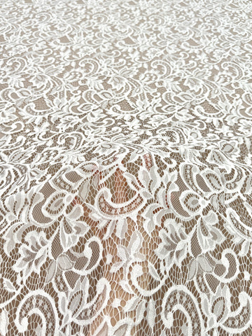 Csipke Chantilly Ivory - 3 m-es darab