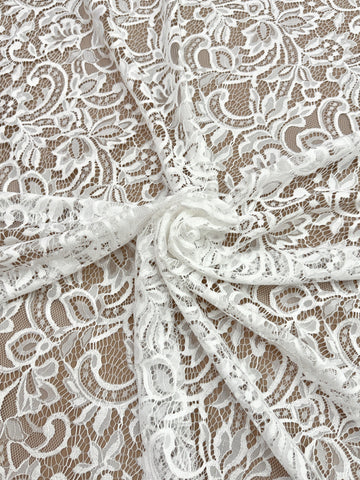 Csipke Chantilly Ivory - 3 m-es darab