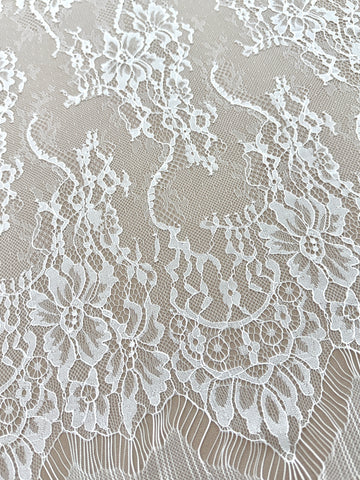 Dantela Chantilly Ivory - Cupon 3 m