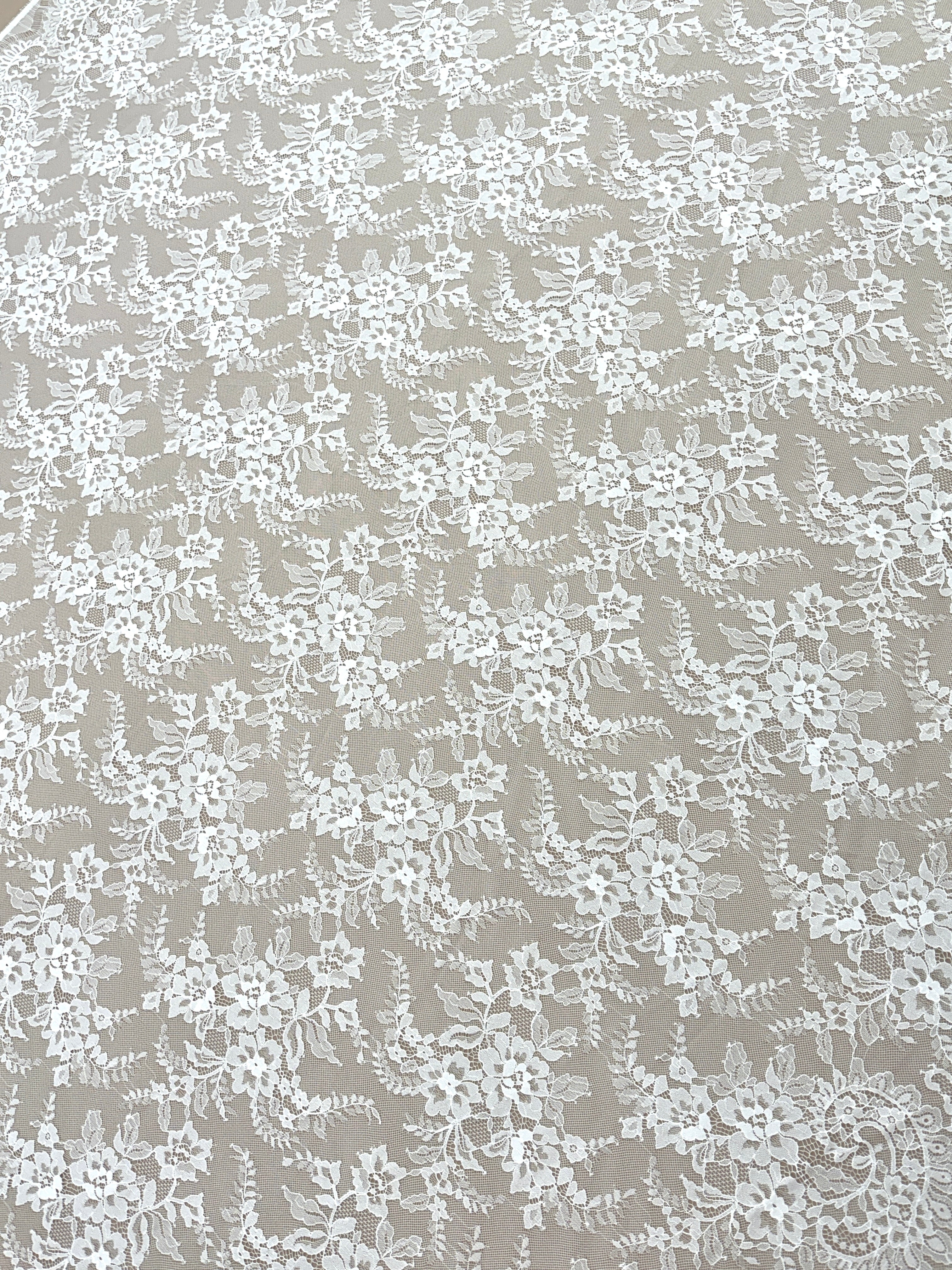 Dantela Chantilly Ivory - Cupon 3 m