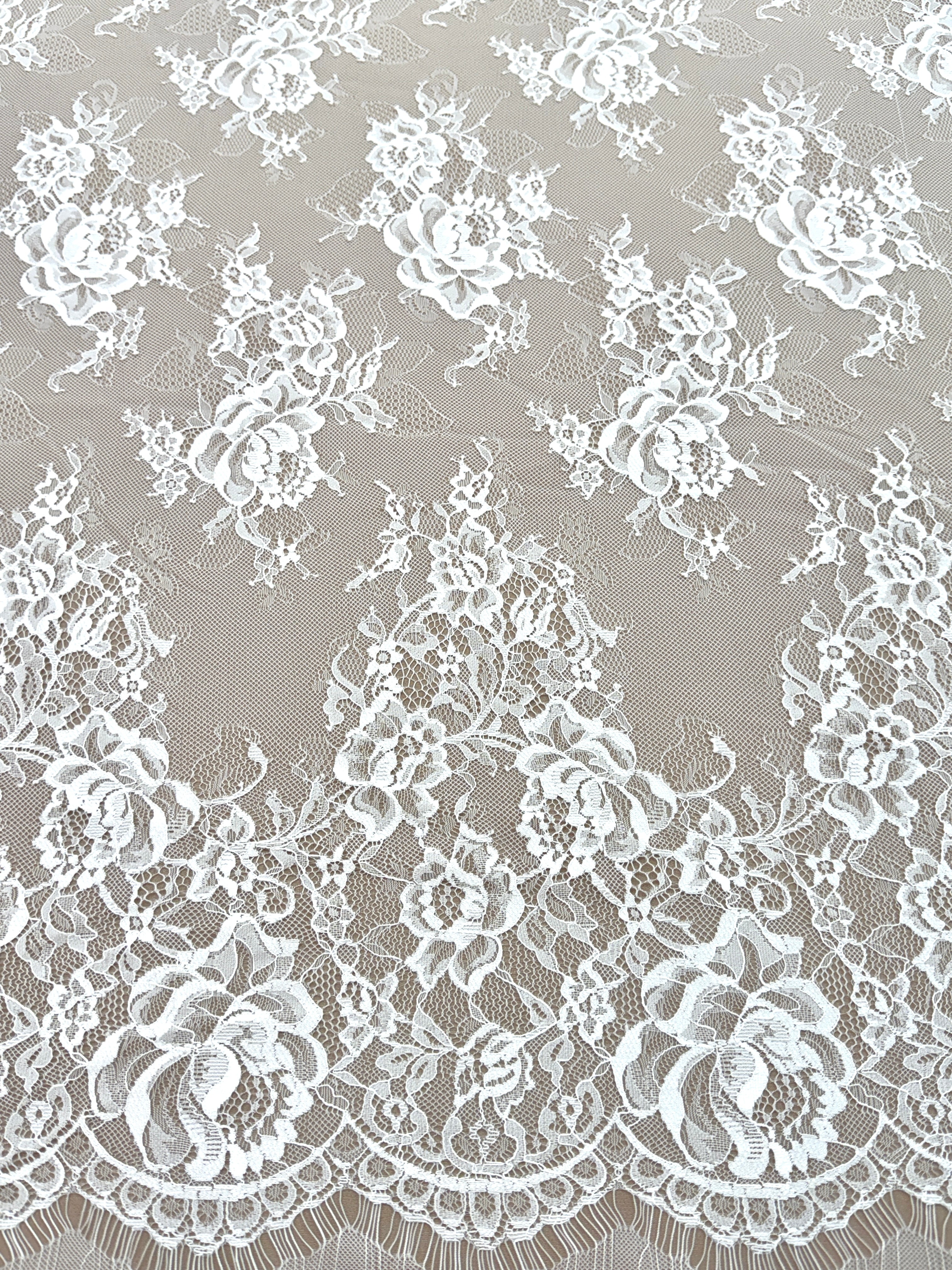 Dantela Chantilly Ivory - Cupon 3 m