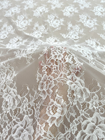 Dantela Chantilly Ivory - Cupon 3 m