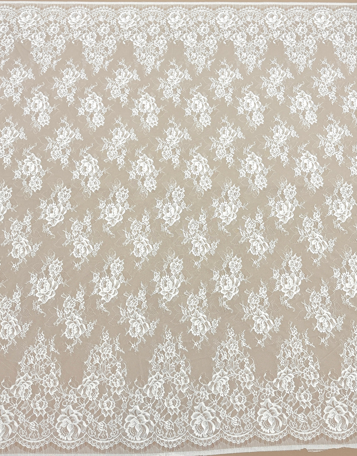 Dantela Chantilly Ivory - Cupon 3 m