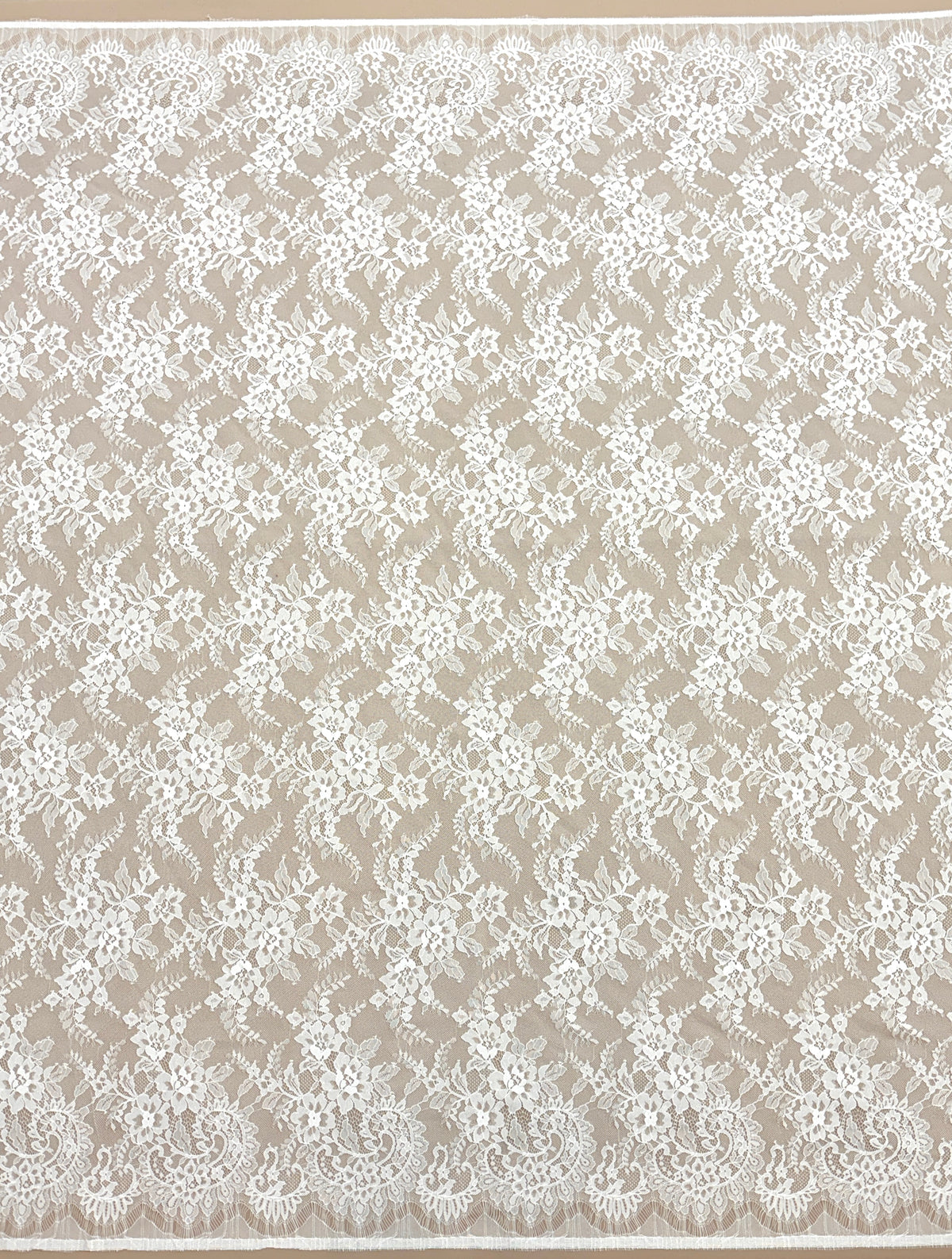 Dantela Chantilly Ivory - Cupon 3 m