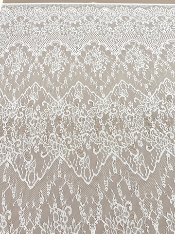 Csipke Chantilly Ivory - 3 m darab