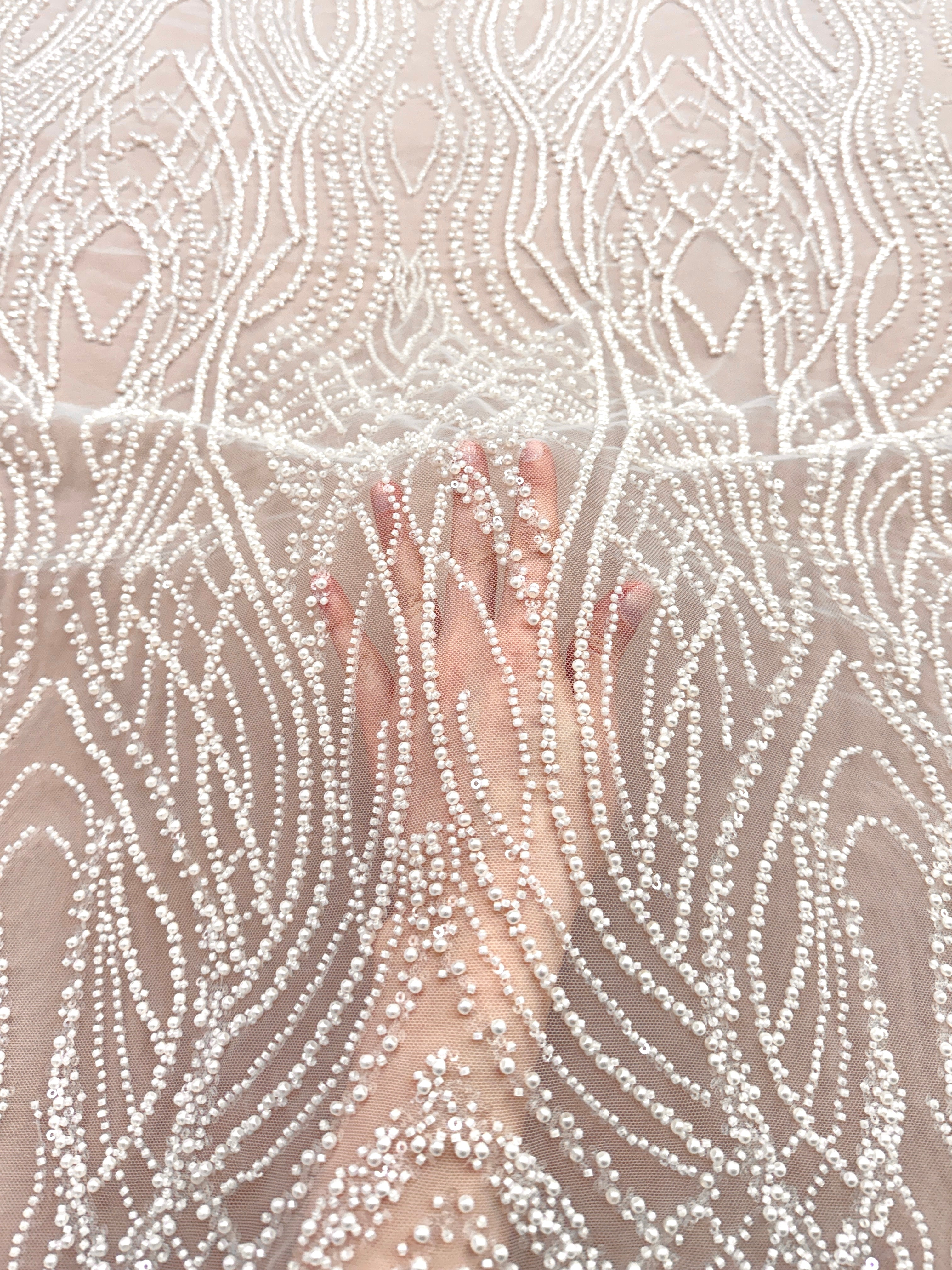 Dantela Couture Ivory cu Perle, Margele si Paiete