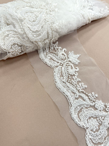 Dantela Bordura cu Perle, Margele si Paiete