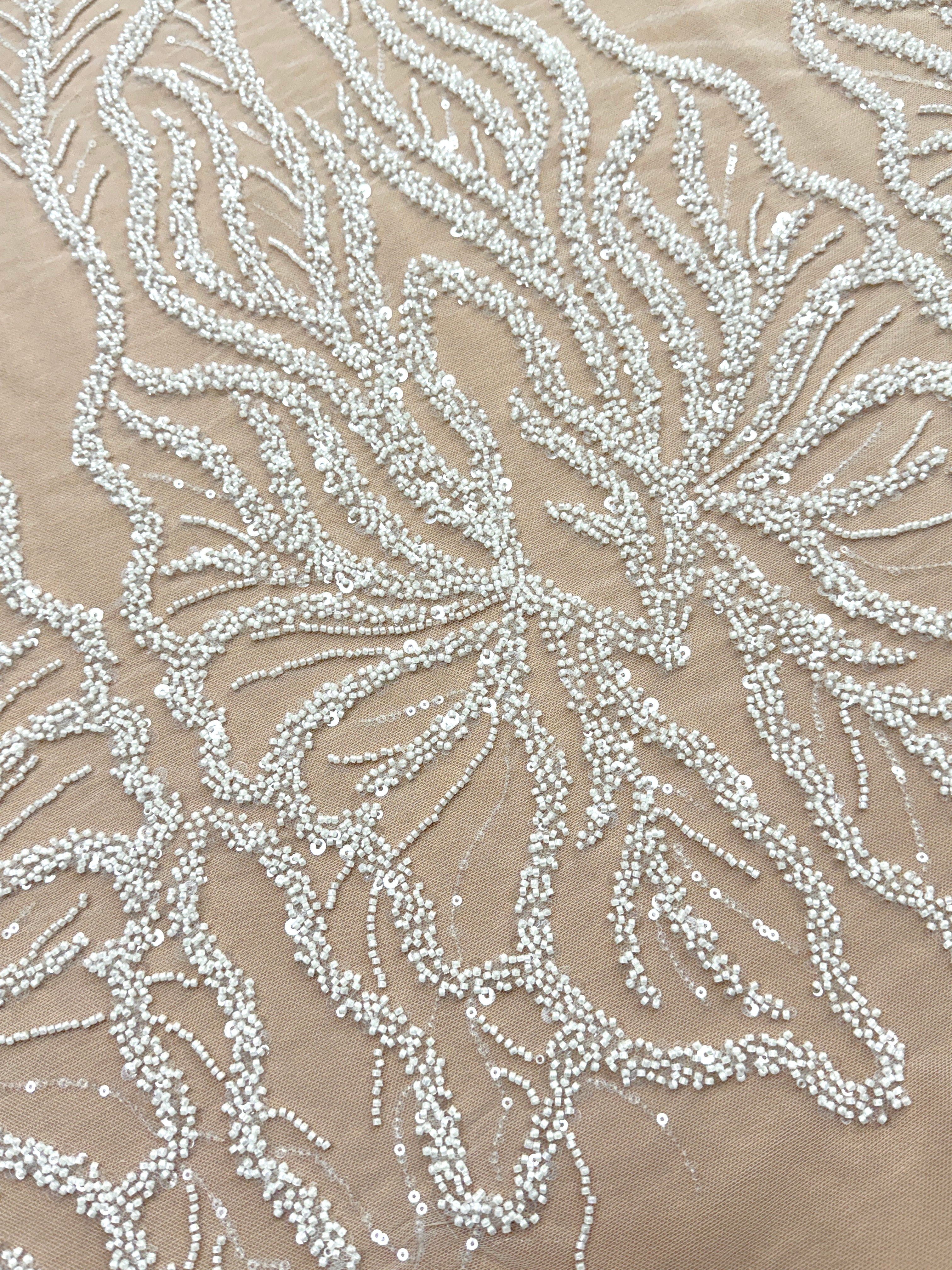 Dantela Couture Ivory cu Panou, cu Margele si Paiete